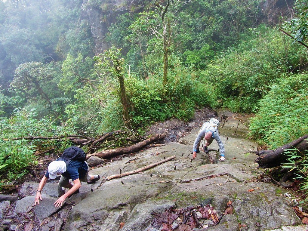 Mt Fansipan Trekking 4 Day Tour